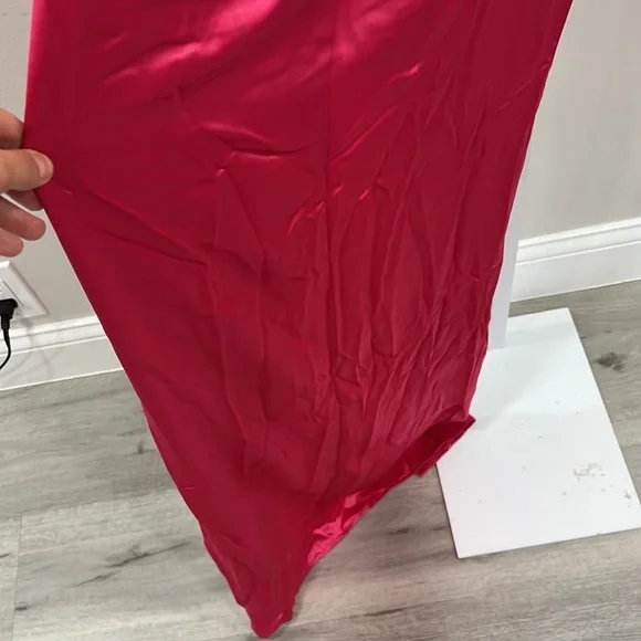 SAU LEE Priyanka Dress in Hot Pink - Picture 12 of 14